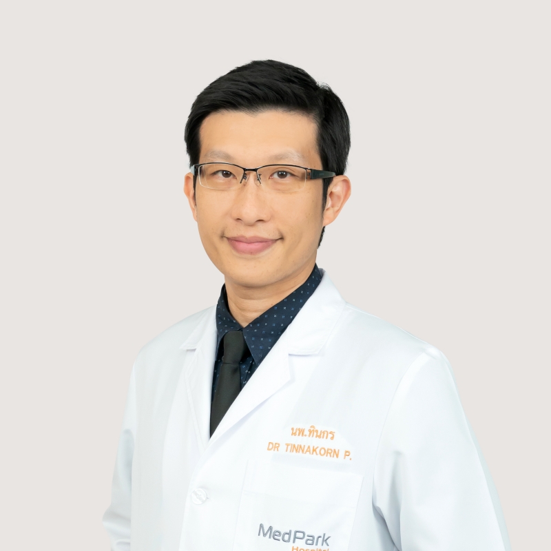 Dr Tinnakorn Pluemvitayaporn