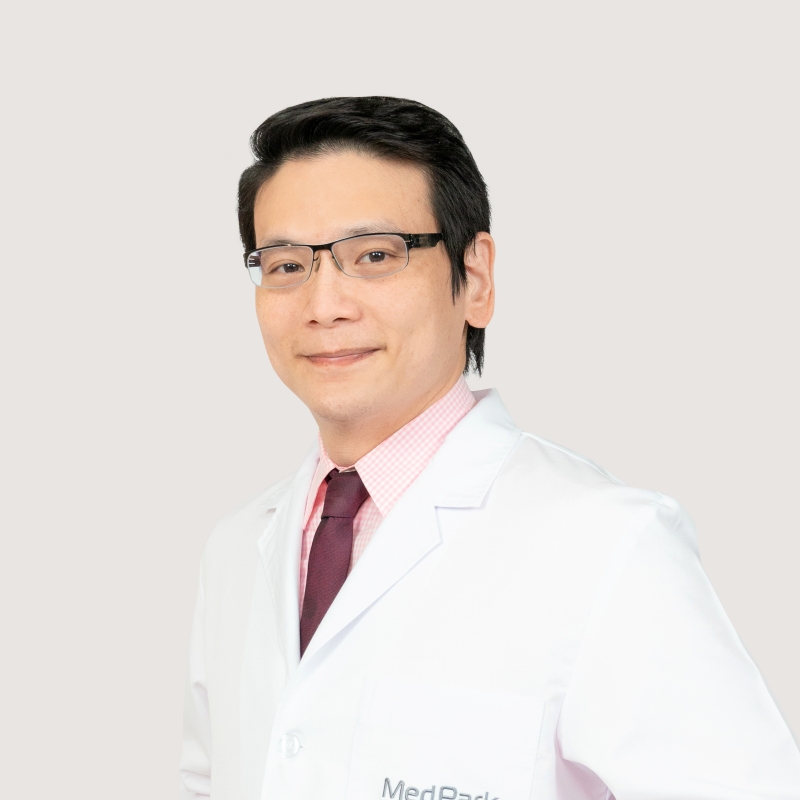 นพ. จตุพล คงถาวรสกุล