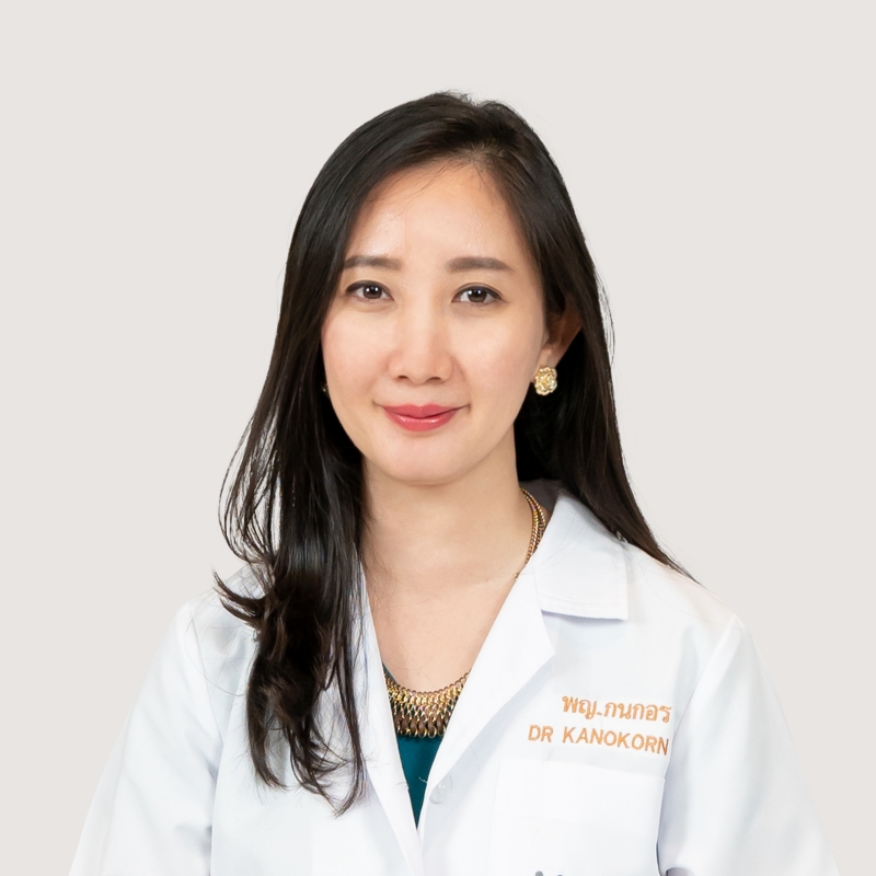 พญ. กนกอร ลีเพชรรัตน์