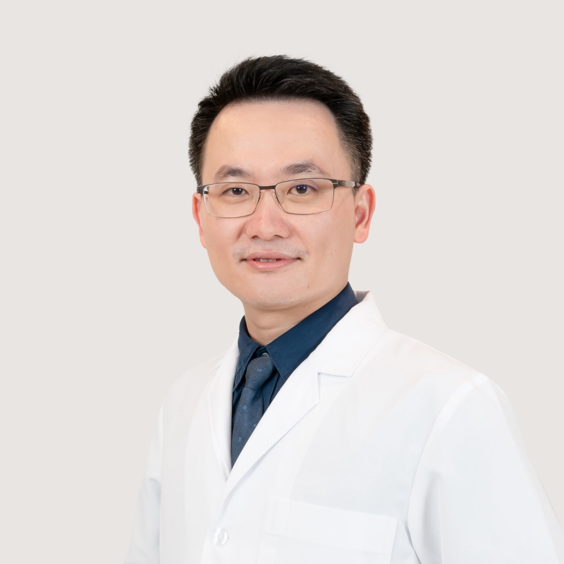 รศ.นพ. วีรศักดิ์ สิงหถนัดกิจ